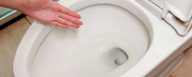 手摇钢丝怎么通马桶